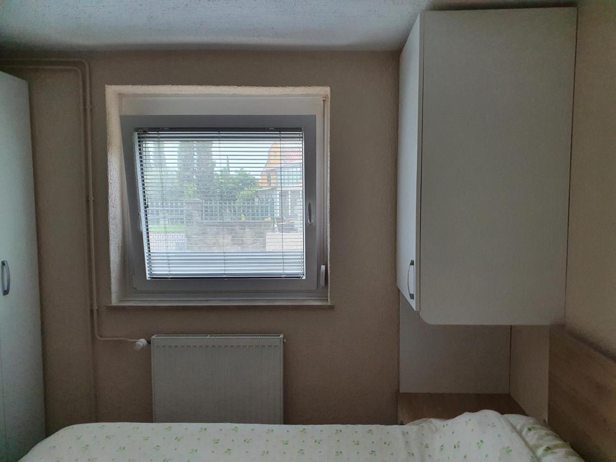 Apartma Joy Lägenhet Izola Exteriör bild