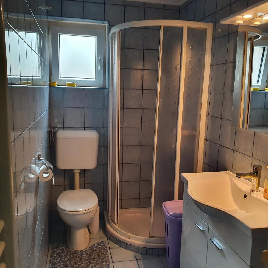Apartma Joy Lägenhet Izola Exteriör bild